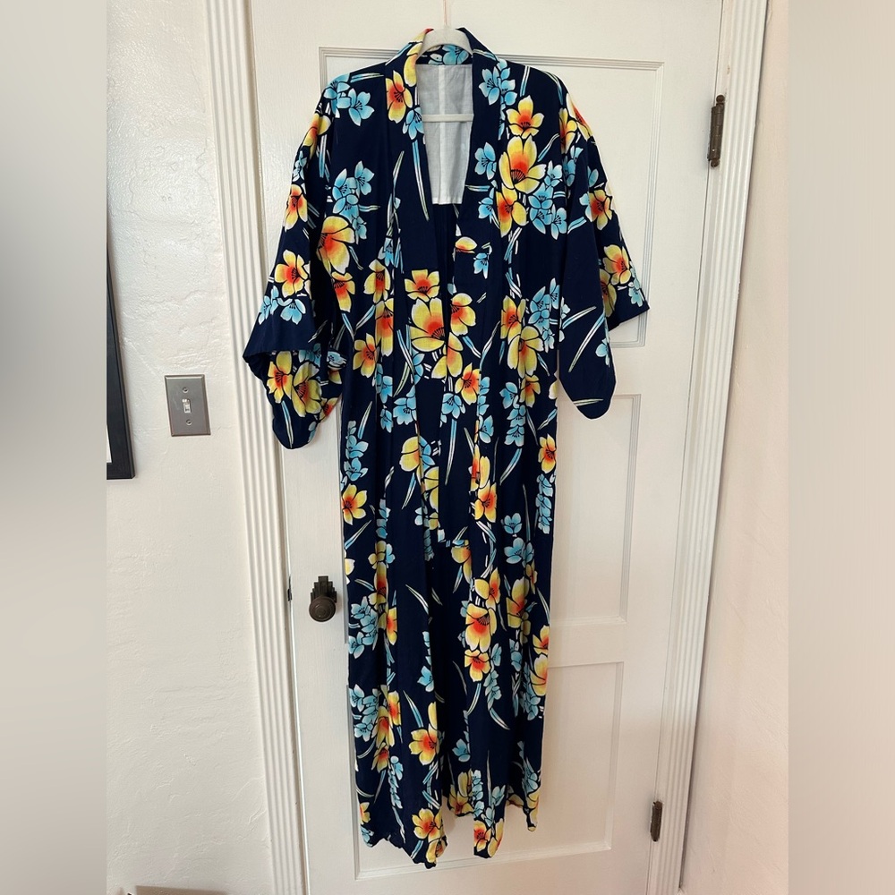Vintage Hawaiian print kimono